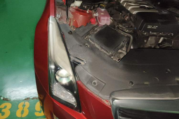 Used Cadillac ATS-L 2014 25T Comfort Model Right Front Headlight