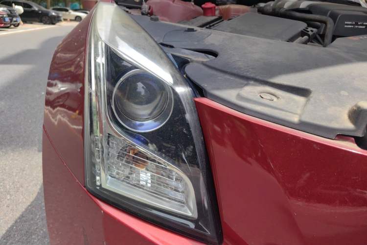 Used Cadillac ATS-L 2014 25T Comfort Model Right Front Headlight