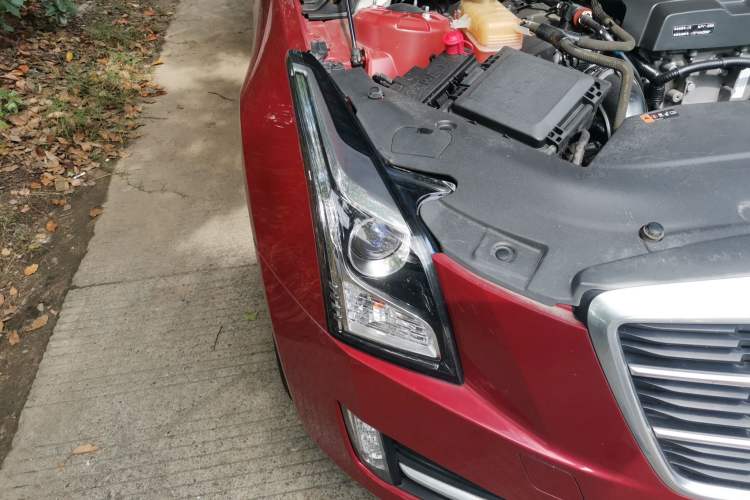 Used Cadillac ATS-L 2014 25T Fashion Edition Right Front Headlight