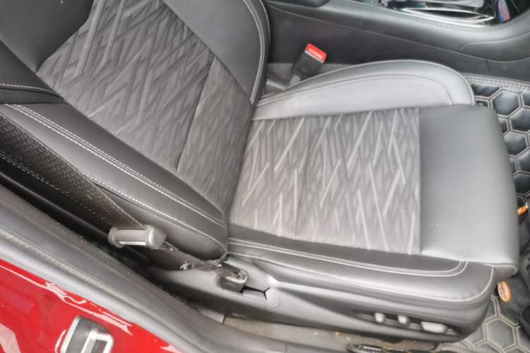 Used Cadillac ATS-L 2014 28T Elite Edition Right Front Seat