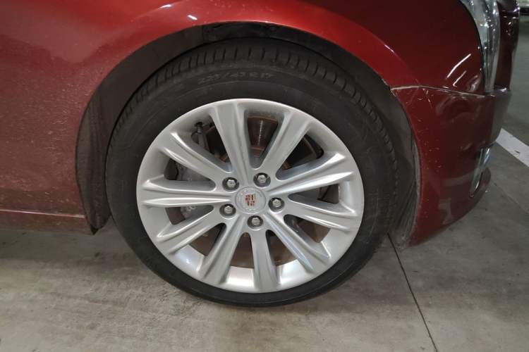 Used Cadillac ATS-L 2014 25T Fashion Edition Right Front Wheel Hub