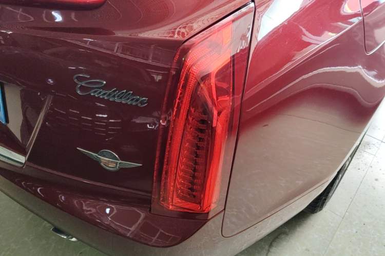 Used Cadillac ATS-L 2014 25T Comfort Model Right Rear Taillight