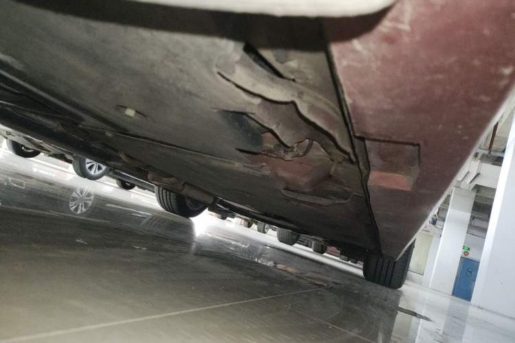 Used Cadillac ATS-L 2014 25T Comfort Model Right Side Sill