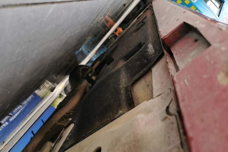Used Cadillac ATS-L 2014 28T Elite Edition Right Side Sill