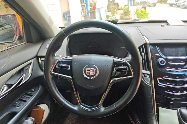 Used Cadillac ATS-L 2014 25T Comfort Model Steering Wheel