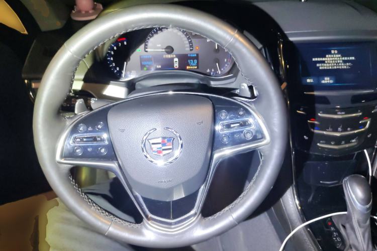 Used Cadillac ATS-L 2014 28T Leading Model Steering Wheel