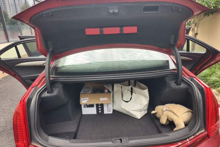 Used Cadillac ATS-L 2014 25T Comfort Model Trunk