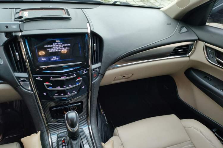 Used Cadillac ATS-L 2014 25T Comfort Model Audio And AC Panel