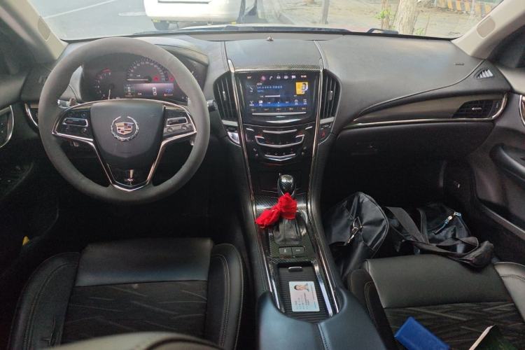 Used Cadillac ATS-L 2014 25T Comfort Model Center Console