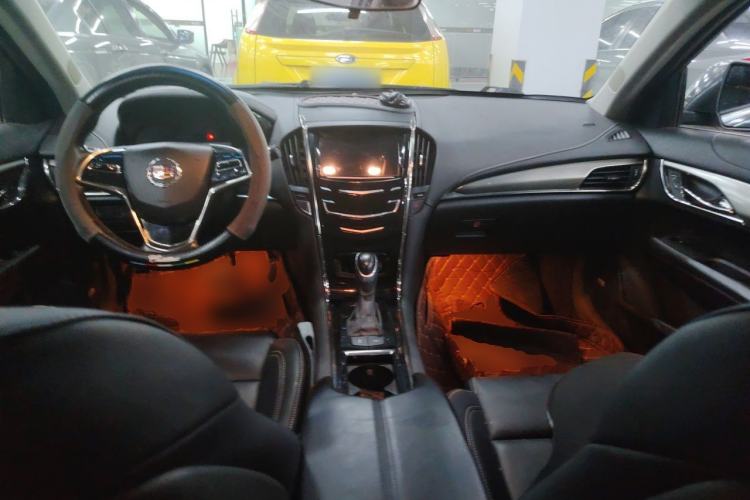 Used Cadillac ATS-L 2014 25T Comfort Model Center Console