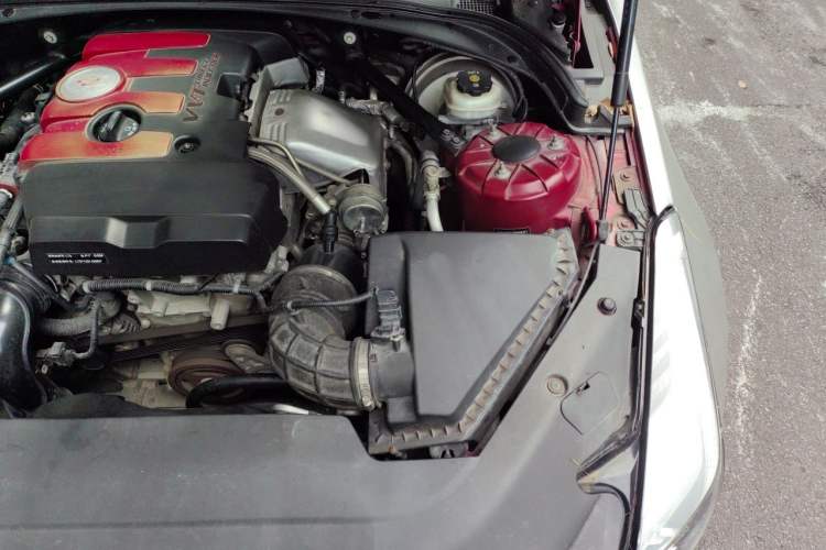 Used Cadillac ATS-L 2014 28T Leading Model Engine Bay Left