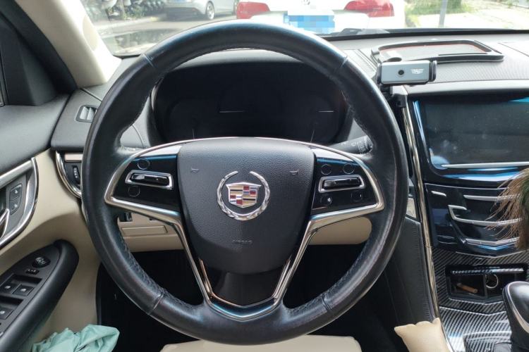 Used Cadillac ATS-L 2014 25T Comfort Model Steering Wheel
