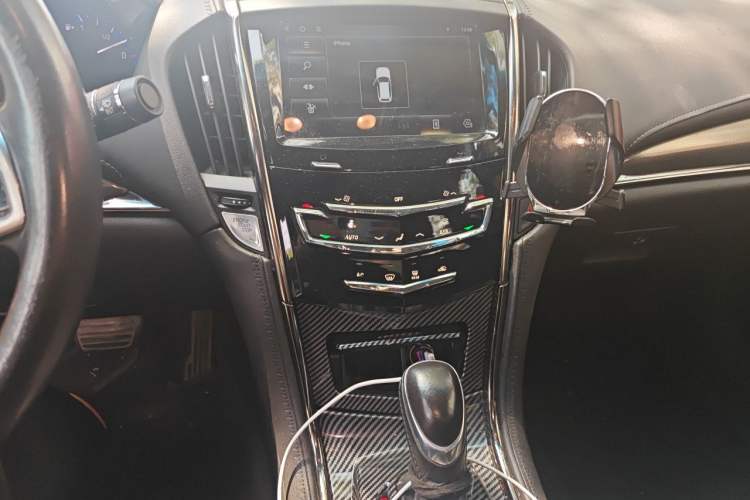 Used Cadillac ATS-L 2014 25T Comfort Model Audio And AC Panel