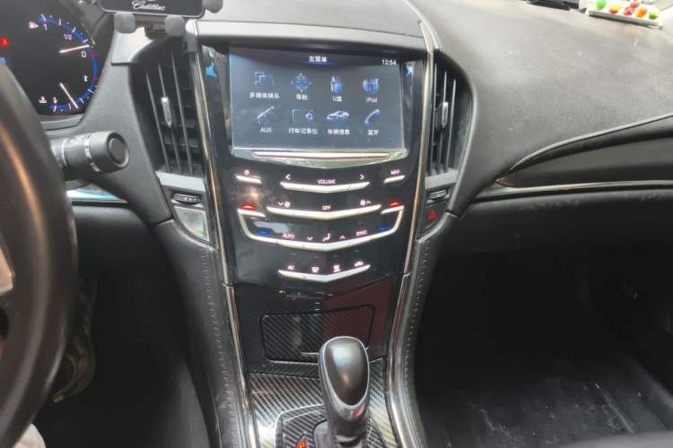 Used Cadillac ATS-L 2014 25T Comfort Model Audio And AC Panel