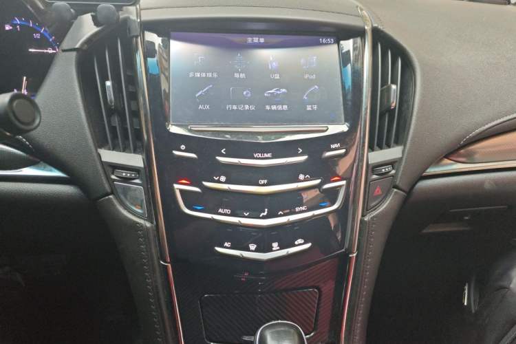 Used Cadillac ATS-L 2014 25T Comfort Model Audio And AC Panel