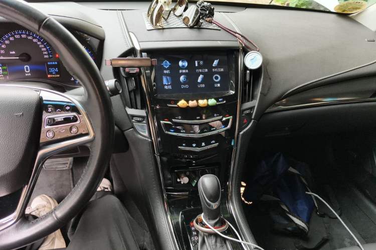 Used Cadillac ATS-L 2014 25T Comfort Model Audio And AC Panel