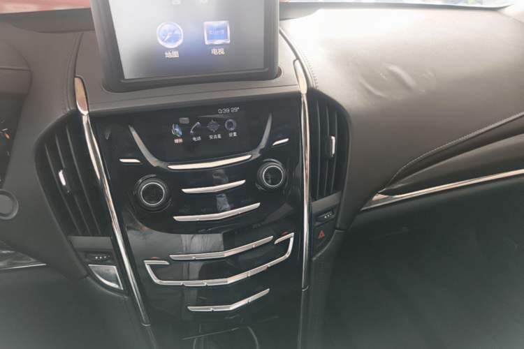 Used Cadillac ATS-L 2014 25T Comfort Model Audio And AC Panel