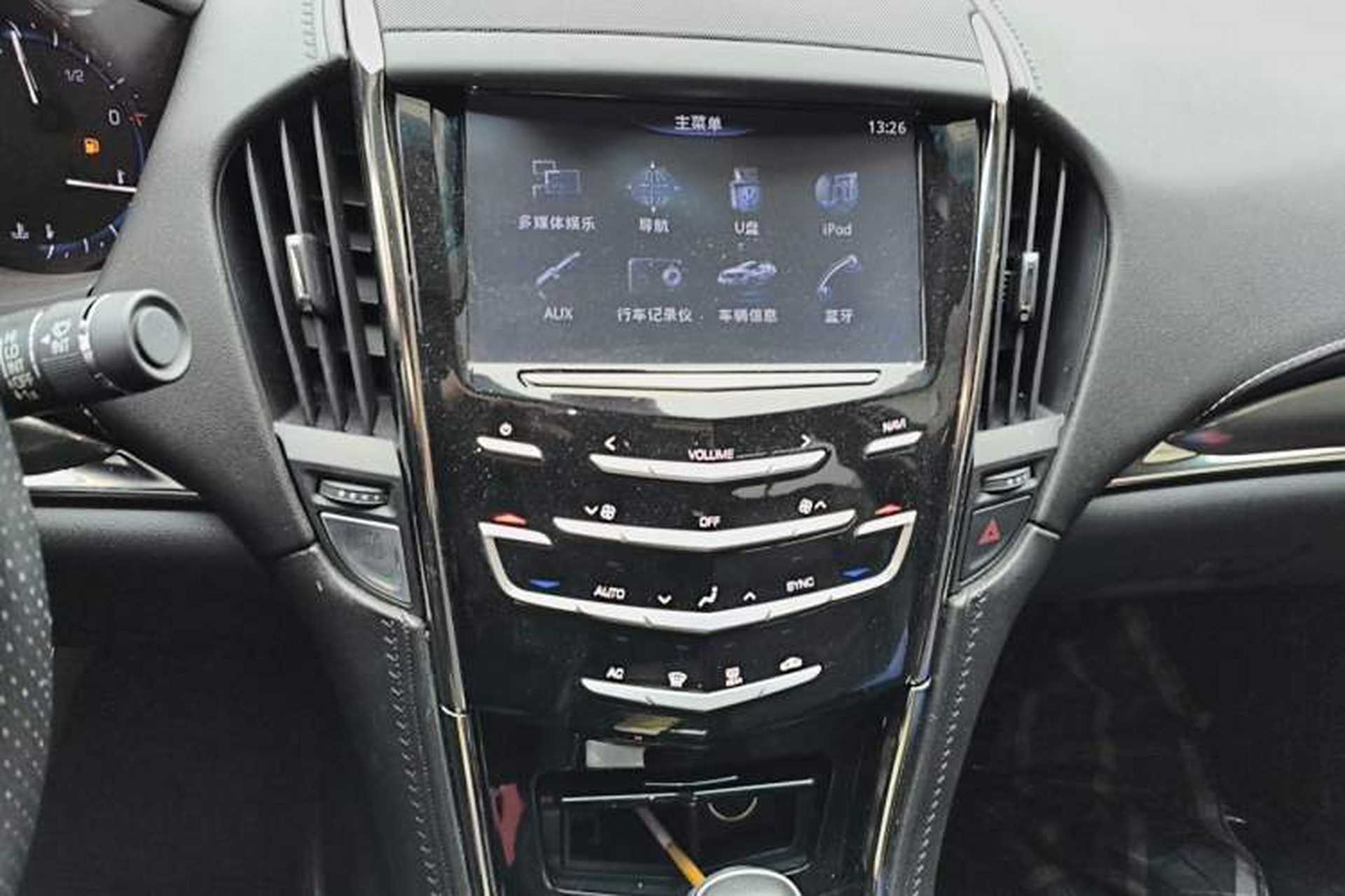 Used Cadillac ATS-L 2014 25T Comfort Model Audio And AC Panel