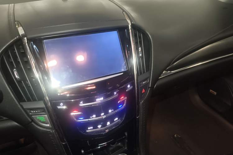 Used Cadillac ATS-L 2014 25T Comfort Model Audio And AC Panel