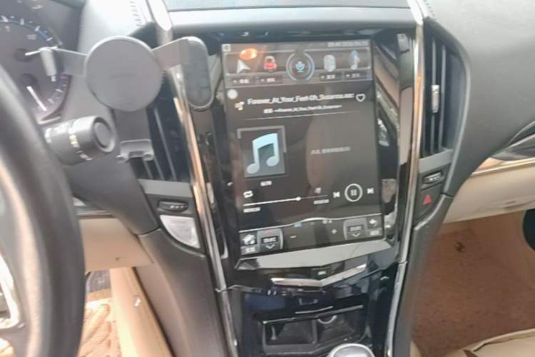 Used Cadillac ATS-L 2014 25T Comfort Model Audio And AC Panel