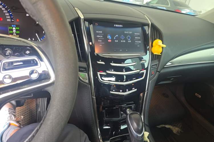 Used Cadillac ATS-L 2014 25T Comfort Model Audio And AC Panel