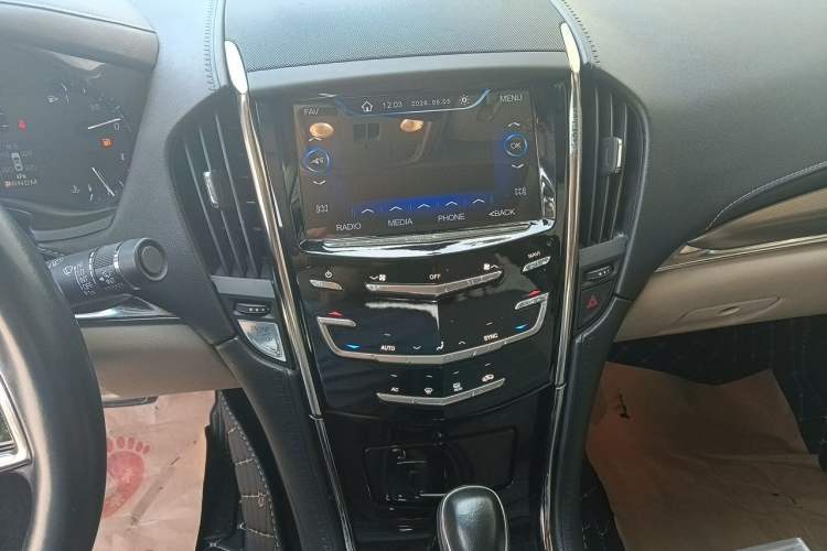 Used Cadillac ATS-L 2014 25T Comfort Model Audio And AC Panel
