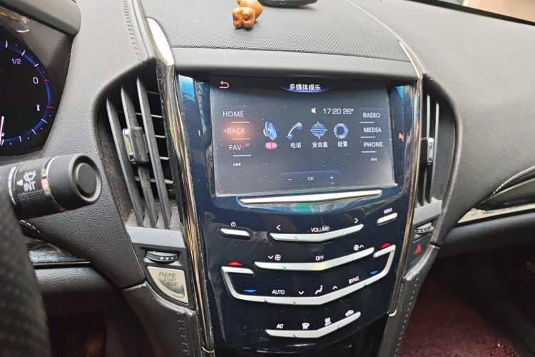 Used Cadillac ATS-L 2014 25T Comfort Model Audio And AC Panel