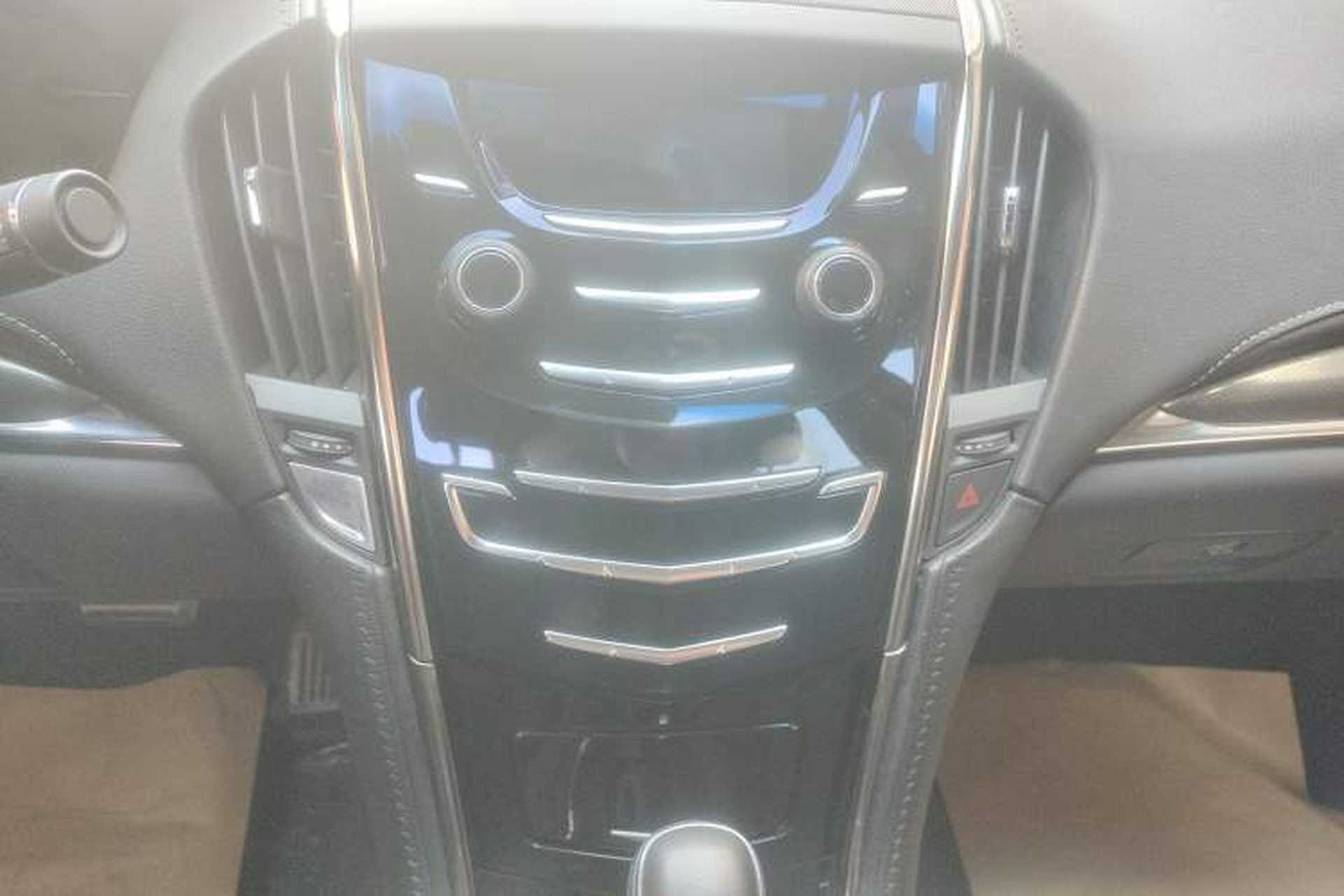 Used Cadillac ATS-L 2014 25T Comfort Model Audio And AC Panel
