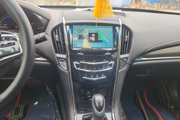 Used Cadillac ATS-L 2014 25T Comfort Model Audio And AC Panel