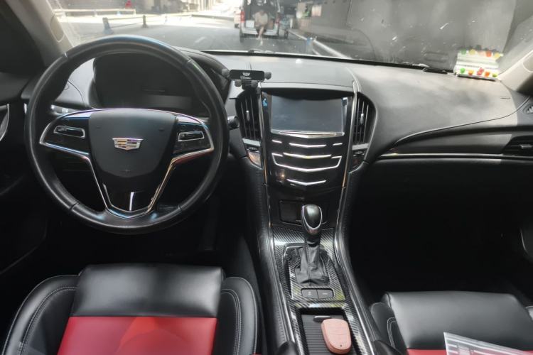 Used Cadillac ATS-L 2014 25T Comfort Model Center Console