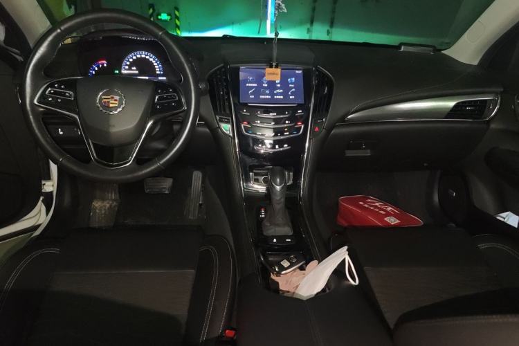Used Cadillac ATS-L 2014 25T Comfort Model Center Console