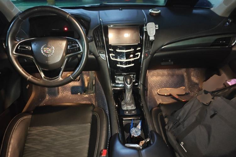 Used Cadillac ATS-L 2014 25T Comfort Model Center Console
