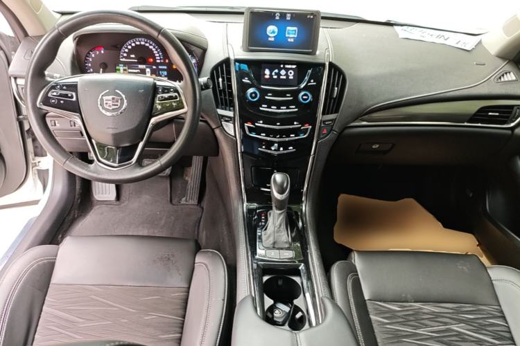 Used Cadillac ATS-L 2014 25T Comfort Model Center Console