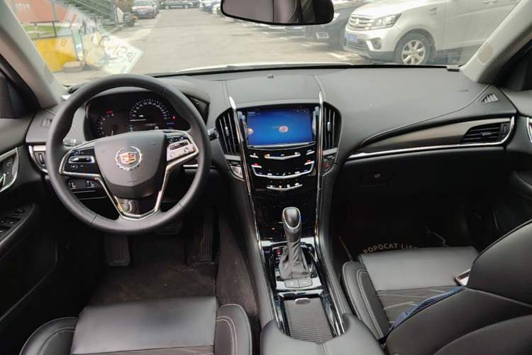 Used Cadillac ATS-L 2014 25T Comfort Model Center Console