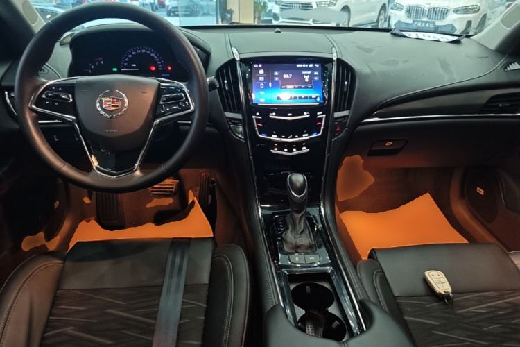 Used Cadillac ATS-L 2014 25T Comfort Model Center Console