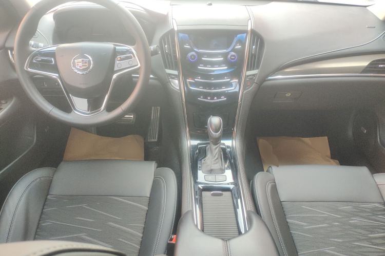 Used Cadillac ATS-L 2014 25T Comfort Model Center Console