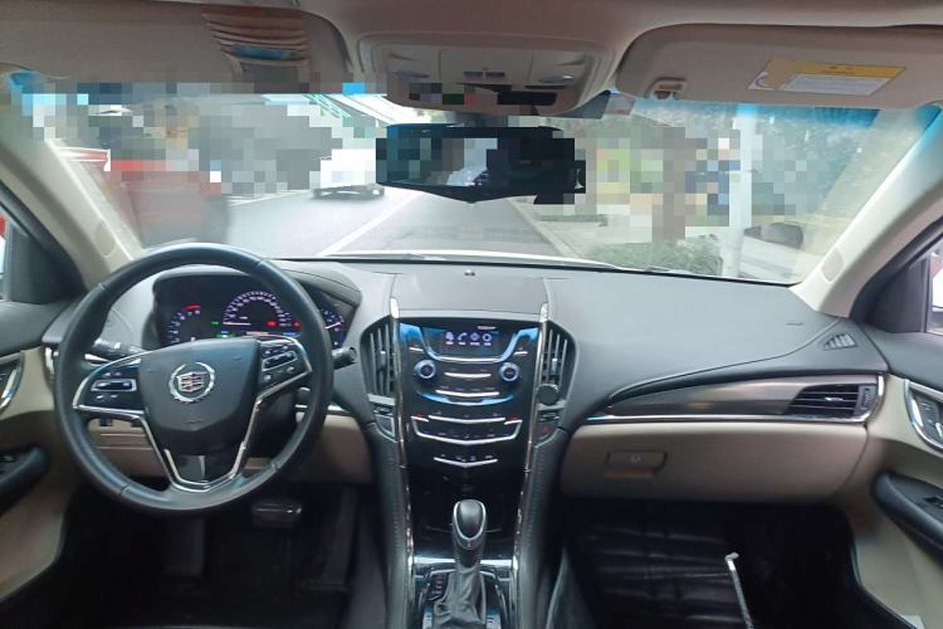 Used Cadillac ATS-L 2014 25T Comfort Model Center Console