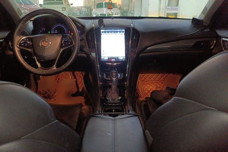 Used Cadillac ATS-L 2014 25T Comfort Model Center Console
