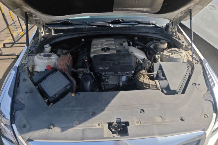 Used Cadillac ATS-L 2014 25T Comfort Model Engine Bay