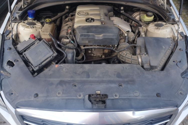 Used Cadillac ATS-L 2014 25T Comfort Model Engine Bay