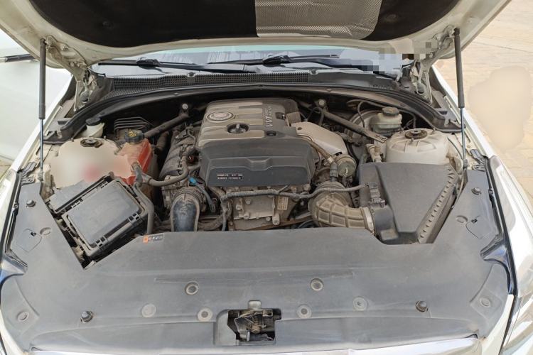 Used Cadillac ATS-L 2014 25T Comfort Model Engine Bay
