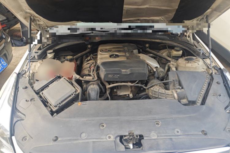 Used Cadillac ATS-L 2014 25T Comfort Model Engine Bay
