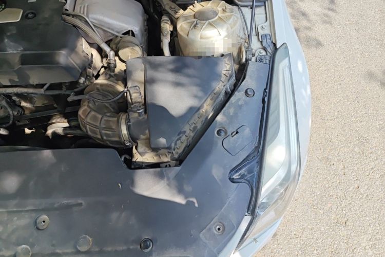 Used Cadillac ATS-L 2014 25T Comfort Model Engine Bay Left