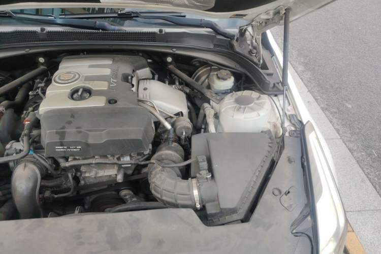 Used Cadillac ATS-L 2014 25T Comfort Model Engine Bay Left