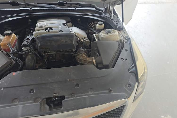 Used Cadillac ATS-L 2014 25T Comfort Model Engine Bay Left