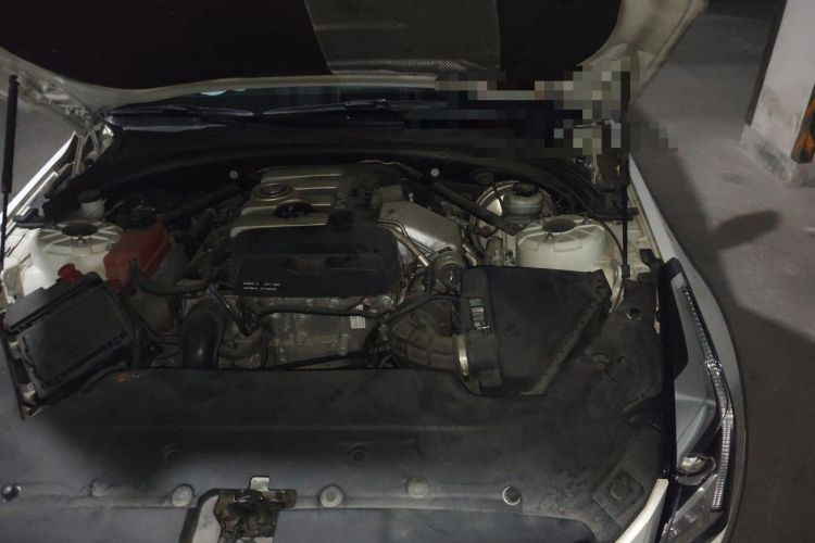 Used Cadillac ATS-L 2014 28T Elite Edition Engine Bay Left