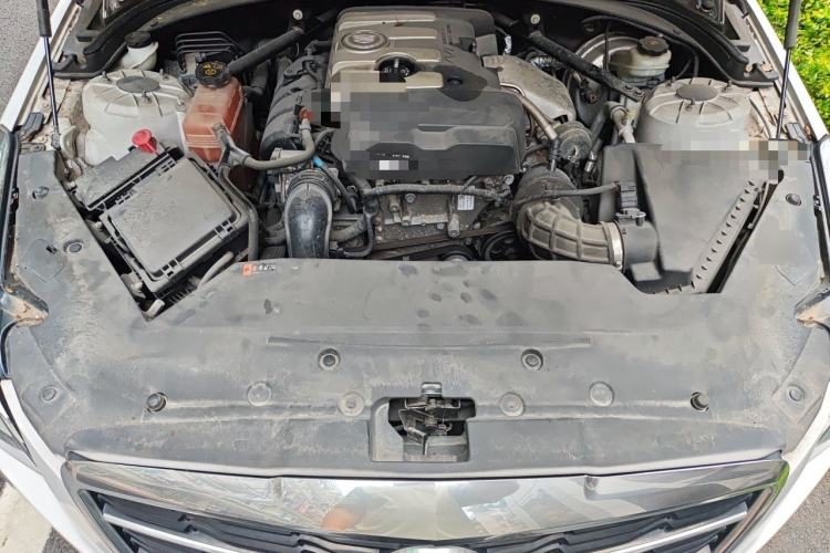 Used Cadillac ATS-L 2014 25T Comfort Model Engine Bay