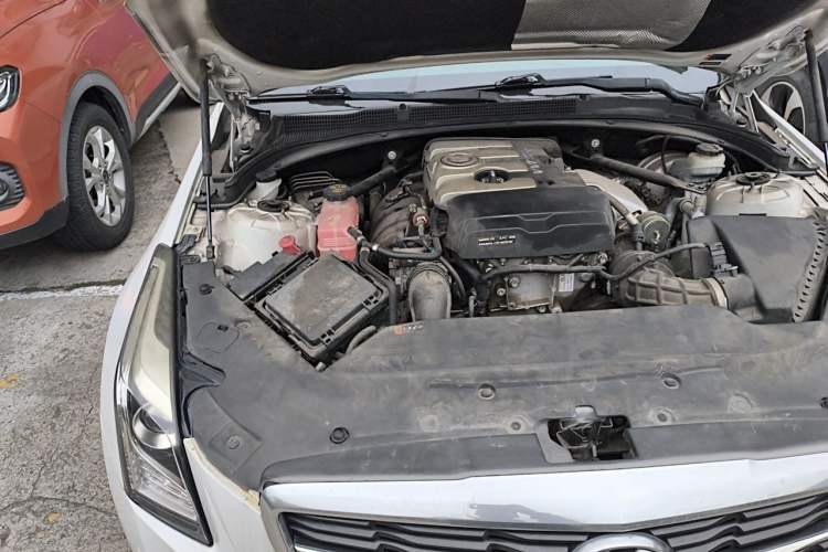 Used Cadillac ATS-L 2014 25T Comfort Model Engine Bay Right
