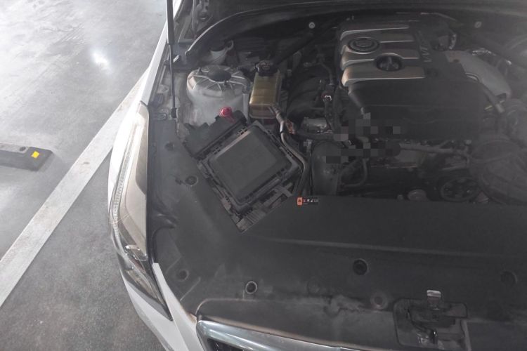 Used Cadillac ATS-L 2014 25T Comfort Model Engine Bay Right
