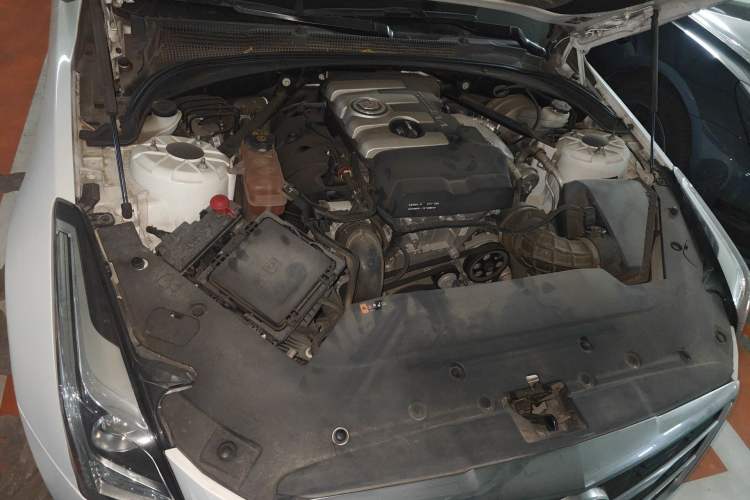 Used Cadillac ATS-L 2014 25T Comfort Model Engine Bay Right